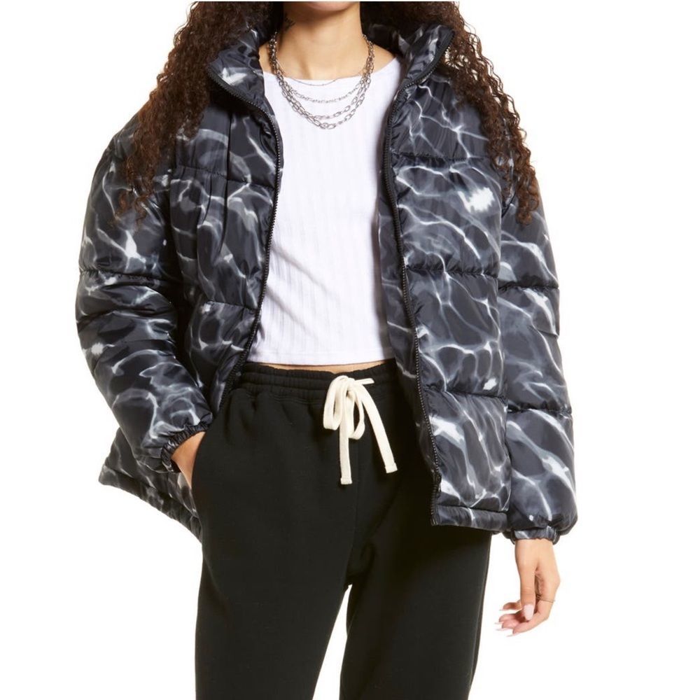 BP. Oversized Puffer Jacket Size:M  Black LG Pool Ripples New with Tag!